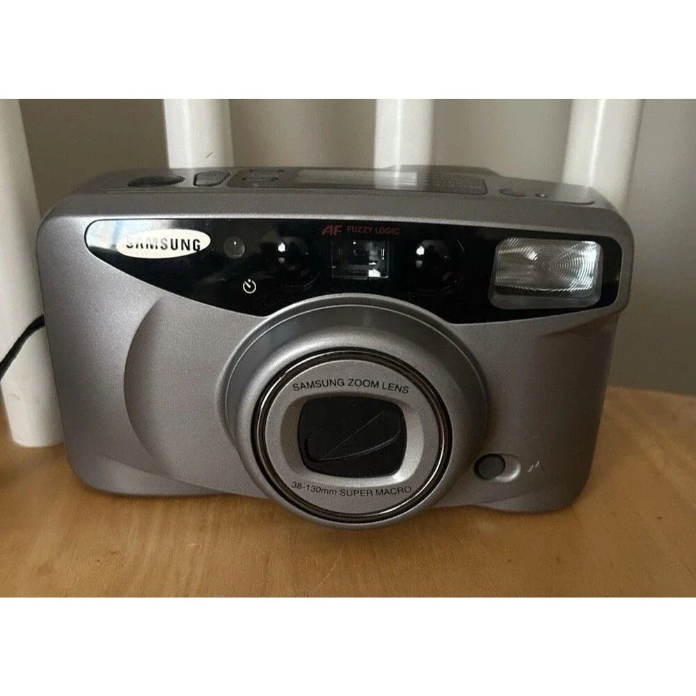 Vtg Samsung Maxima Zoom 130 Super Lens 38-130mm Camera with Macro and Panorama